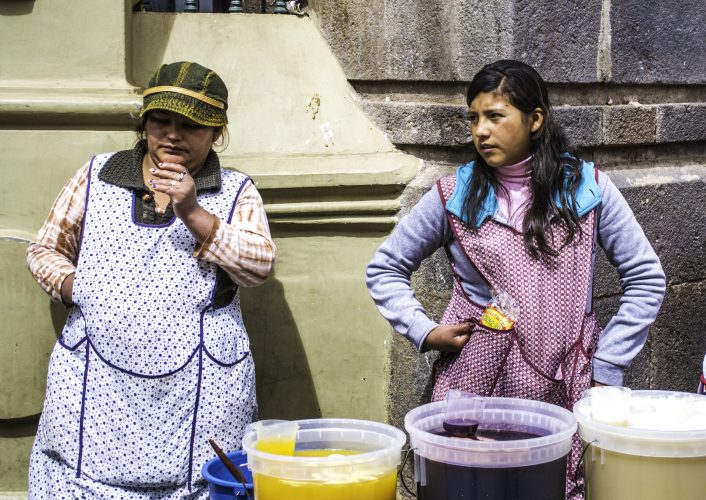 (H13N) Centrales obreras presentan panorama laboral en los dos gobiernos de Santos