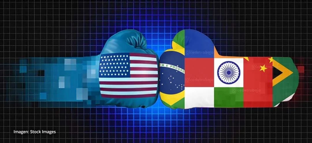 Guantes de boxeo con las banderas de EE. UU. y los BRICS, representando la confrontación económica y geopolítica entre ambos bloques.