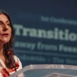 Irene Vélez habla sobre combustibles fósiles en conferencia energética