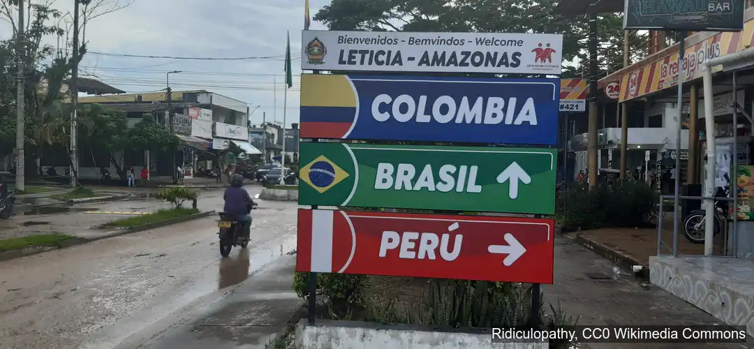 Señal de ingreso a Leticia en la triple frontera amazónica