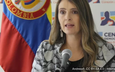 Paloma Valencia habla sobre bonos escolares en Colombia